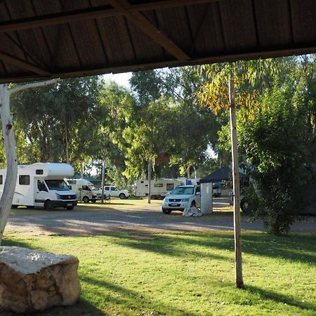 Heritage Caravan Park Alice Springs Bagian luar foto